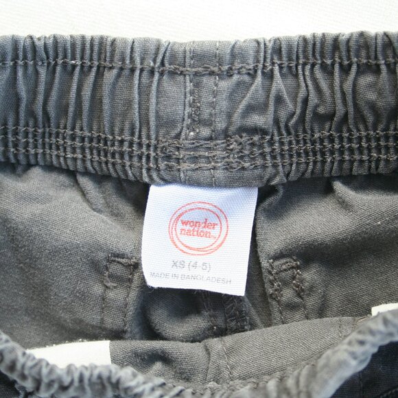 🦈 BOYS 4T SHARK TANK TOP & GRAY CANVAS SHORTS Sz 4/5 LOT KIDS PLAY CLOTHES - Picture 7 of 11